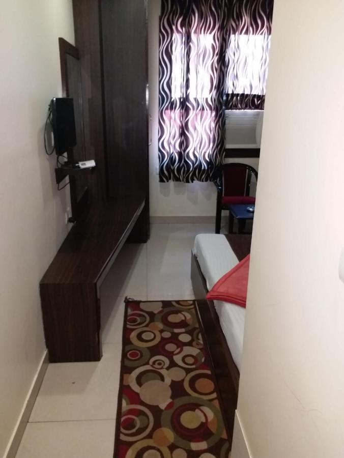 Hotel Abhinandan Inn Jaipur Ngoại thất bức ảnh
