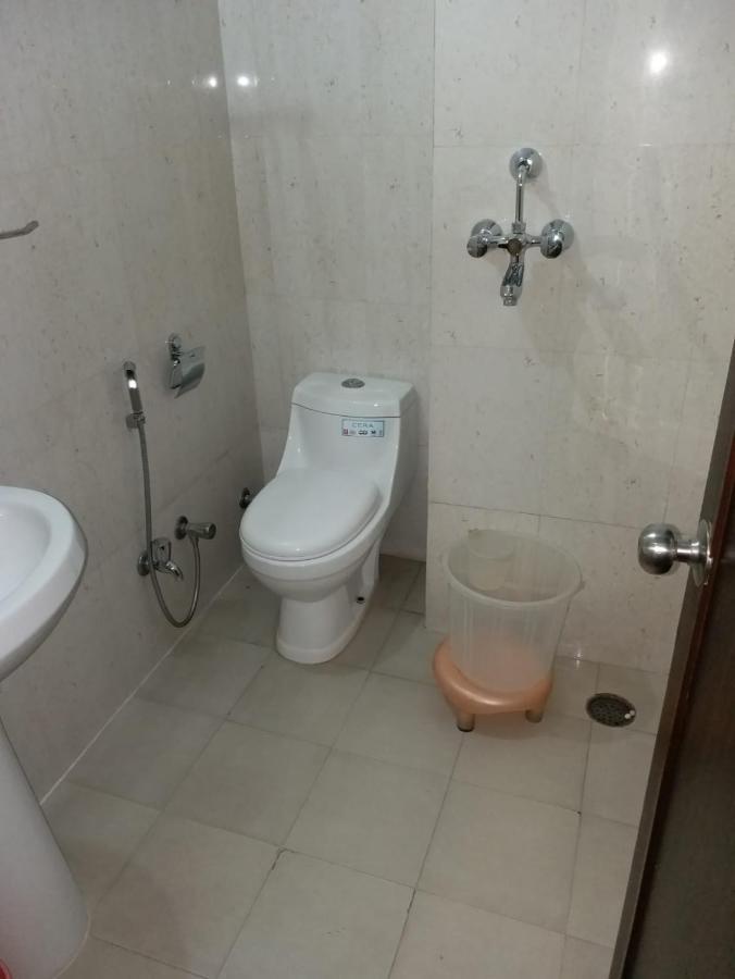 Hotel Abhinandan Inn Jaipur Ngoại thất bức ảnh