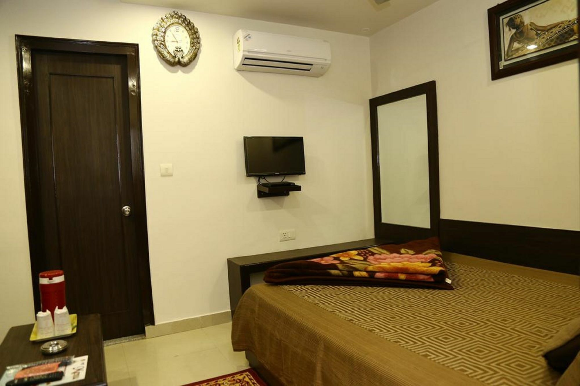 Hotel Abhinandan Inn Jaipur Ngoại thất bức ảnh