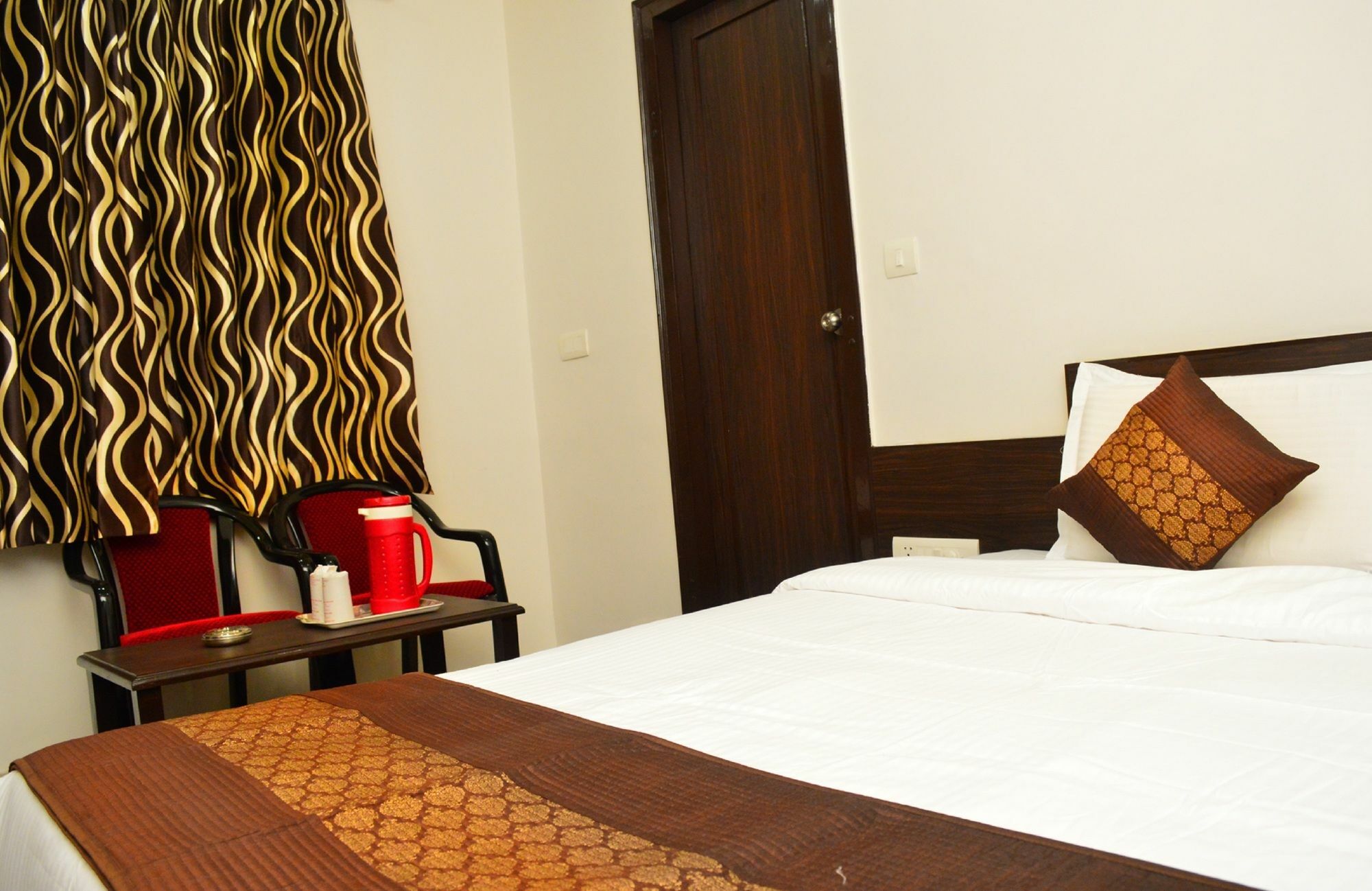 Hotel Abhinandan Inn Jaipur Ngoại thất bức ảnh