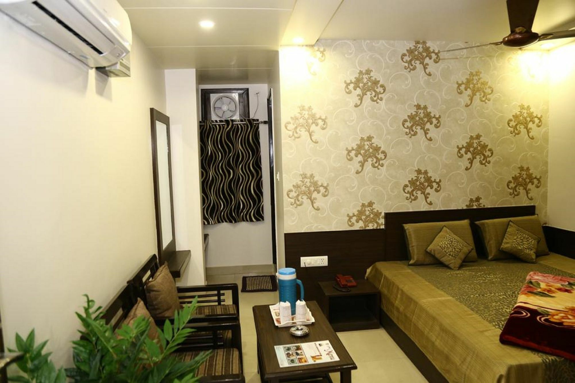 Hotel Abhinandan Inn Jaipur Ngoại thất bức ảnh